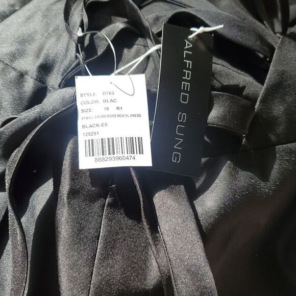 Alfred Sung Women's Black Halter Lace Up A Line Maxi‎ Dress Size 18 - Picture 2 of 2